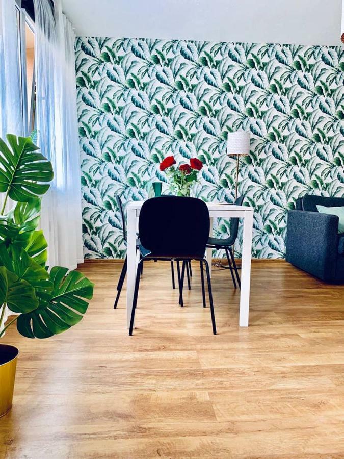 Legnica Apartament 42M2 Delux 4 Buitenkant foto