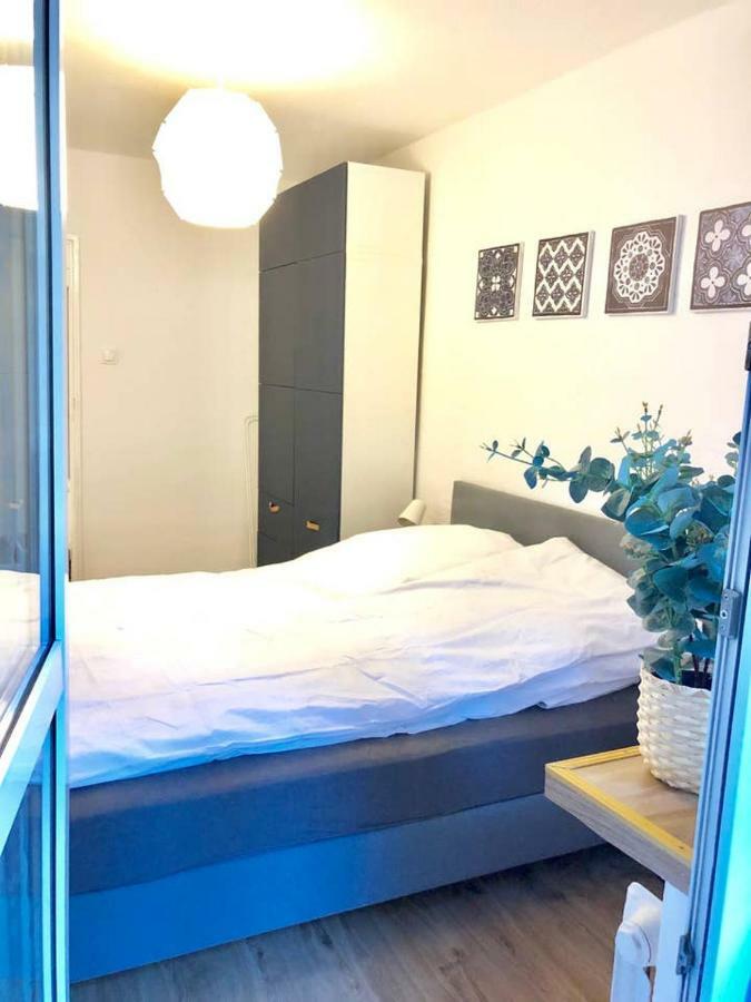 Legnica Apartament 42M2 Delux 4 Buitenkant foto